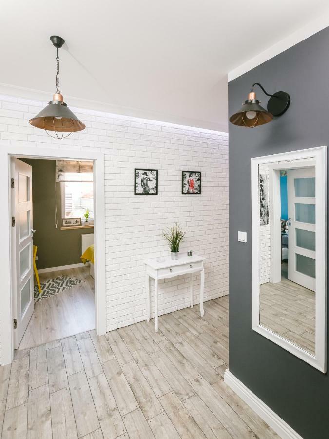 Neptun 46 - 2 Sypialnie Appartement Olsztyn  Buitenkant foto