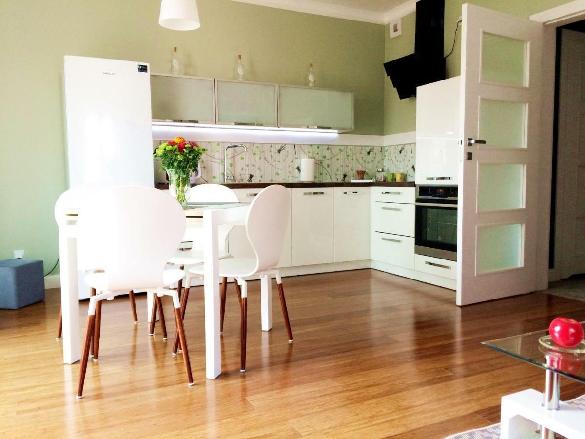 Neptun 46 - 2 Sypialnie Appartement Olsztyn  Buitenkant foto